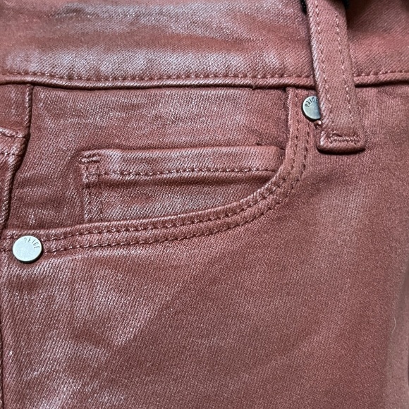 New Paige Mid Rise Ankle Coated Skinny Jeans 23 | Burgundy Dust | $229 Retail - Picture 5 of 16
